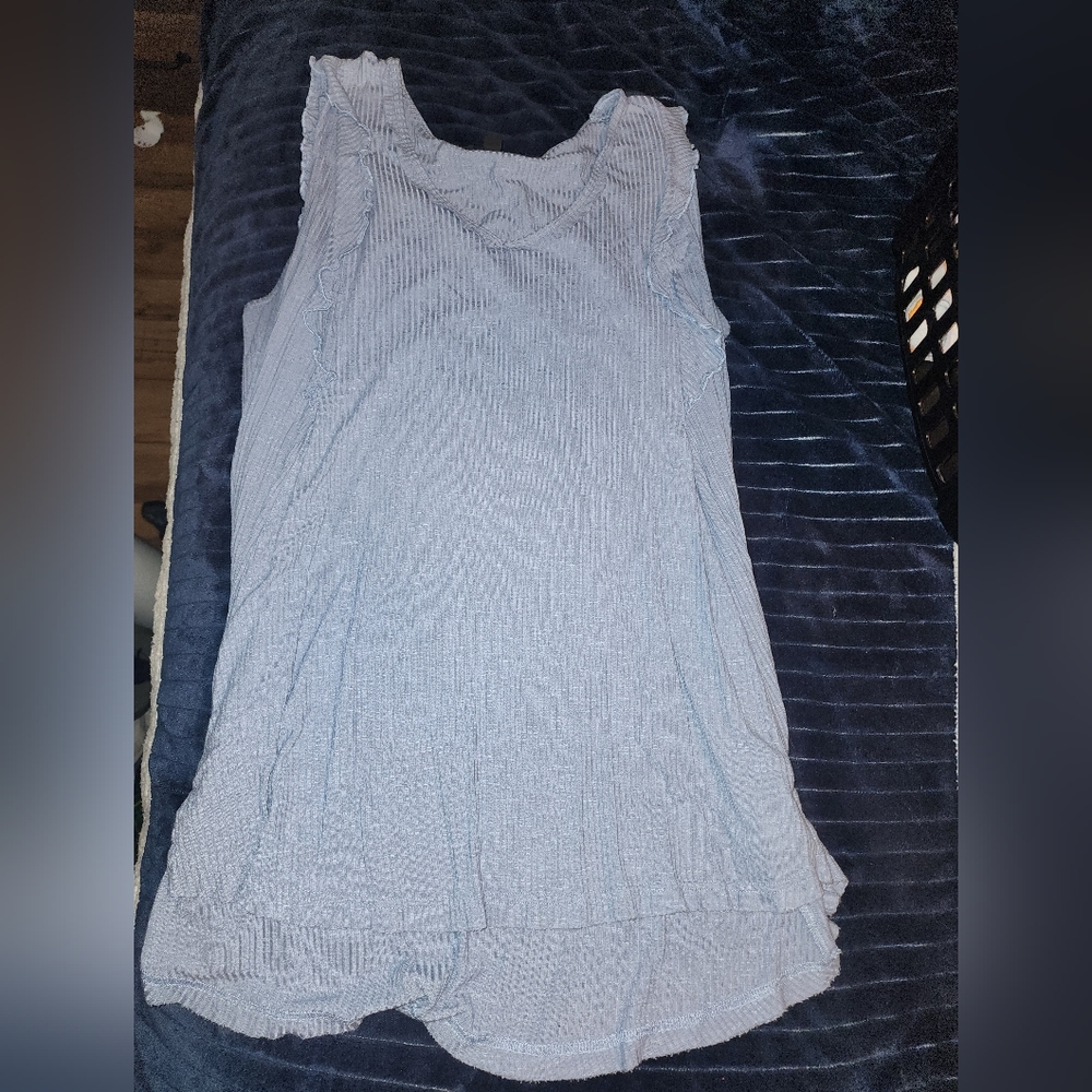 Cute too for any occasion-Suzanne Bertro light blue XL